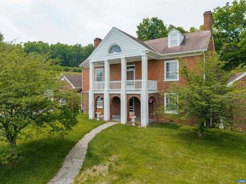 610 NEW HOPE RD, STAUNTON, VA 24401