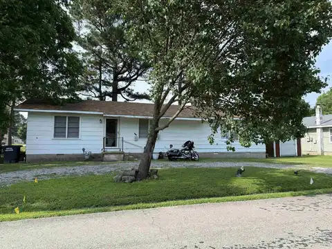 710 E Jackson Street, Piggott, AR 72454