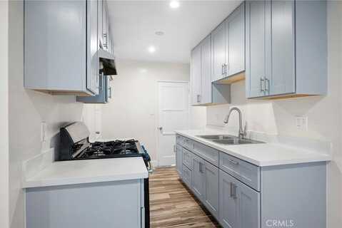 2930 Fairmount Avenue, La Crescenta, CA 91214