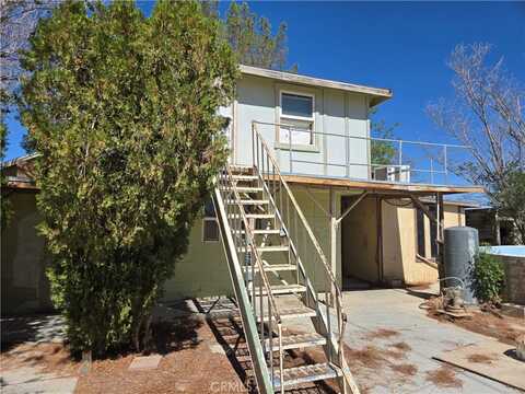 35690 Cambria Road, Lucerne Valley, CA 92356