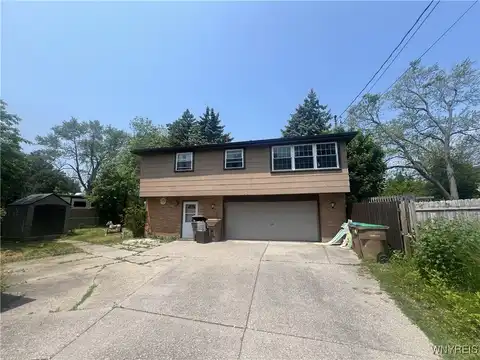 820 Cayuga Creek Road, Cheektowaga, NY 14227