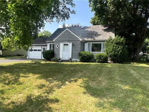 38 Sherry Drive, Camillus, NY 13219