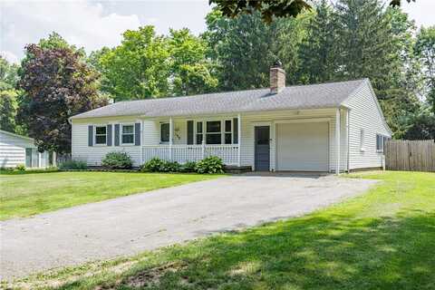 132 Colony Lane, Henrietta, NY 14623