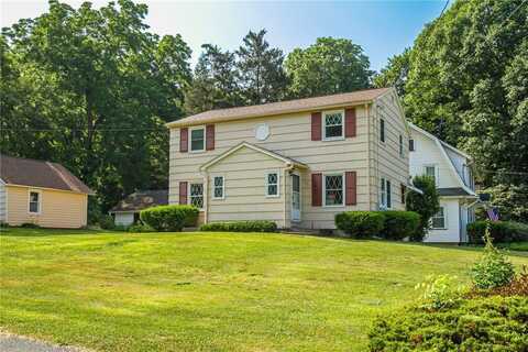 827 Harmon Road, Penfield, NY 14526