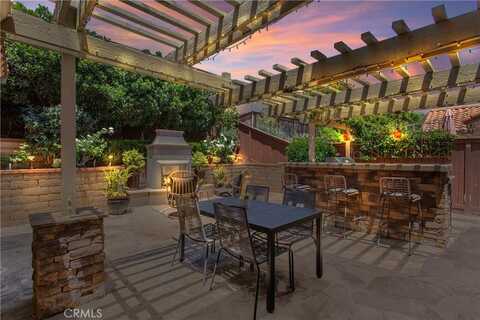 9 Calle Larspur, Rancho Santa Margarita, CA 92688