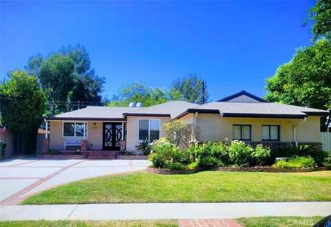 19100 Bessemer Street, Tarzana, CA 91335