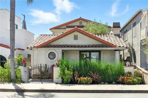 36 Pomona Avenue, Long Beach, CA 90803