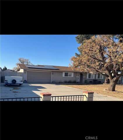 10076 7th Avenue, Hesperia, CA 92345