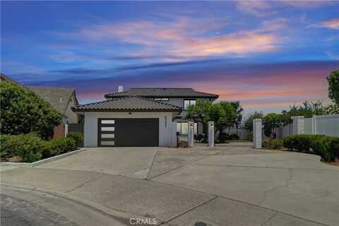 5231 Los Encantos Circle, La Palma, CA 90623