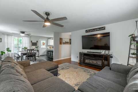 166 Ault Drive, Rocky Face, GA 30740