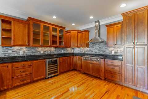 216 Shady Ridge Lane, Chattanooga, TN 37405