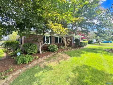 1502 20th Avenue, Decatur, AL 35601