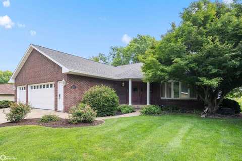 2722 Bittersweet Place, Burlington, IA 52601