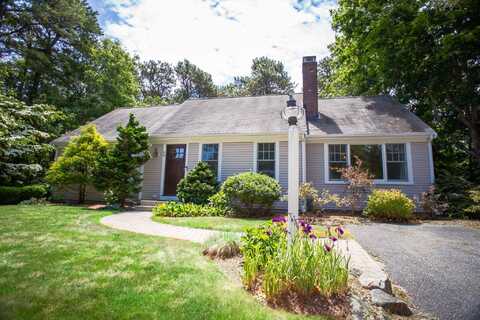 68 Lumberjack Trail, West Yarmouth, MA 02673