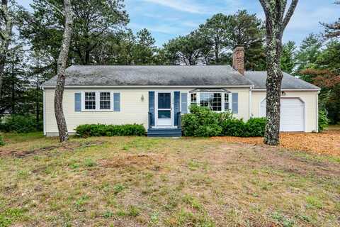 176 Village Lane, Wellfleet, MA 02667