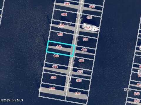 Slip 14b Cannonsgate Drive, Newport, NC 28570