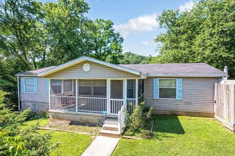 102 W Ewing Street, New Straitsville, OH 43766