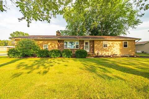 144 Columbus Road, Fredericktown, OH 43019