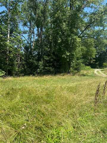 915 Newark Road, Utica, OH 43080