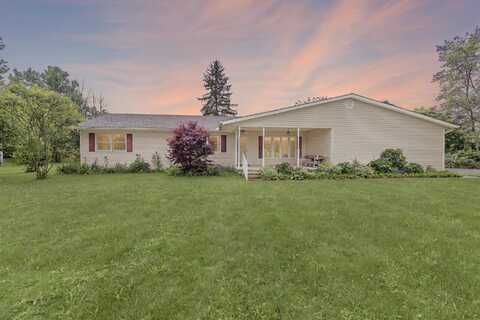 7673 Opossum Run Road, London, OH 43140