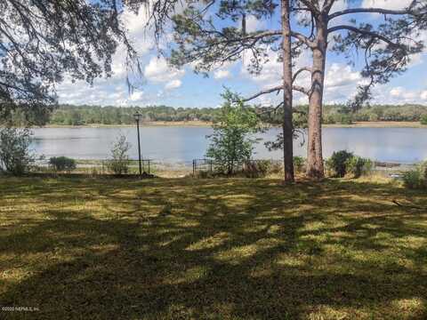 5640 SILVER SANDS Circle, Keystone Heights, FL 32656