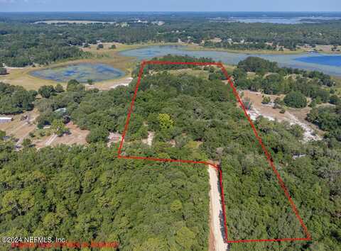 8118 COUNTY LINE Road, Melrose, FL 32666