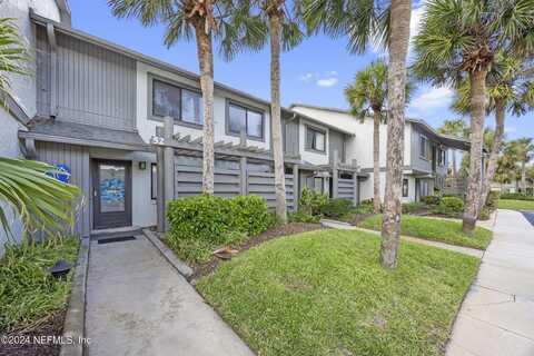 52 VILLAGE DEL LAGO Circle, Saint Augustine, FL 32080