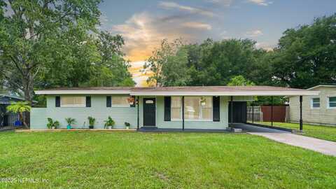 2137 LA VALLE Drive, Jacksonville, FL 32210