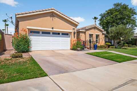 60543 Desert Shadows Drive, La Quinta, CA 92253