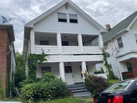 737 E 165th Street, Cleveland, OH 44110