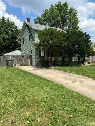 728 E Judson Avenue, Youngstown, OH 44502