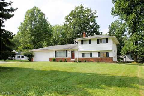 3660 Royalwood Road, North Royalton, OH 44133