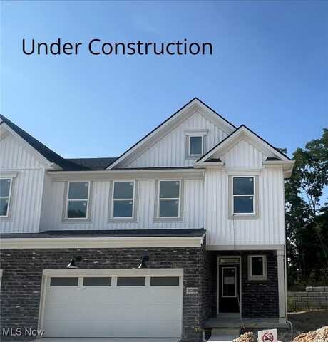 2088 Glenmont Drive, Brunswick, OH 44212