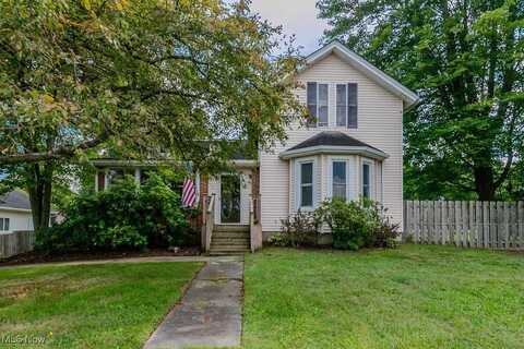 5834 US Route 322, Windsor, OH 44099