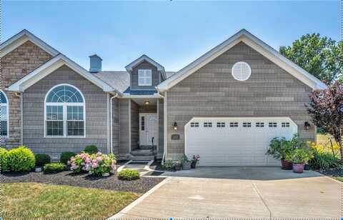 207 Schooner Court, Vermilion, OH 44089