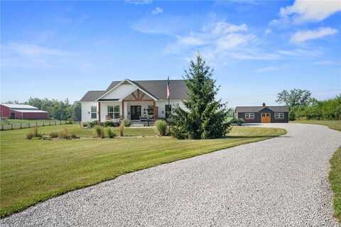 7346 Garman Road, Creston, OH 44217