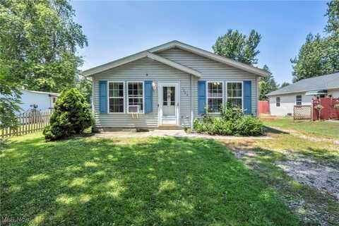 1268 Oxford Drive, Madison, OH 44057