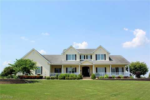 130 Longview Circle, North Lima, OH 44452