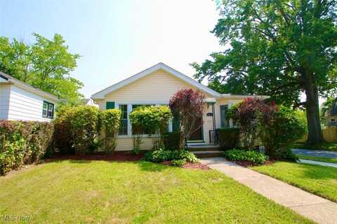 8204 Grand Division Avenue, Garfield Heights, OH 44125