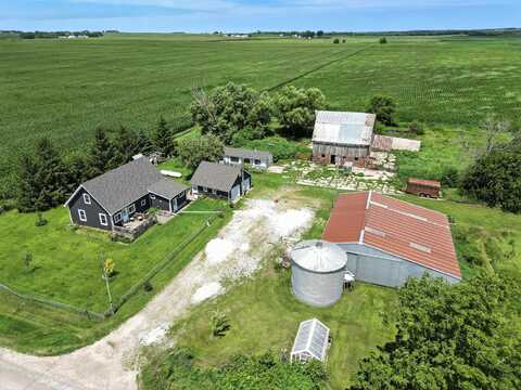 62757 305th Street, Maxwell, IA 50161