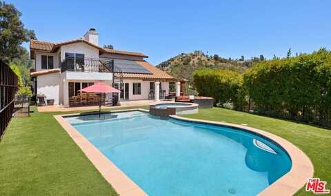 8162 Tianna Rd, Los Angeles, CA 90046