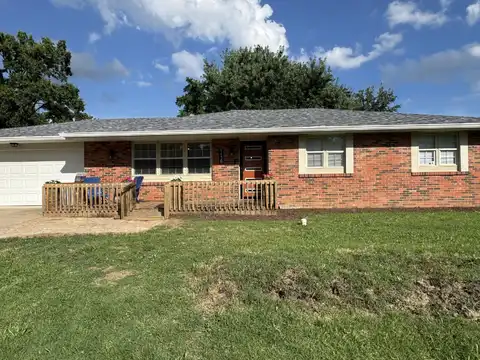 1138 El Chaparral AVE, Columbia, MO 65201