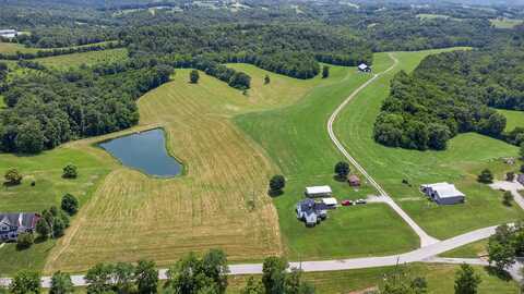 2690 Barnes Road, Williamstown, KY 41097