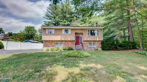 100 Prestige Drive, Guilderland, NY 12303