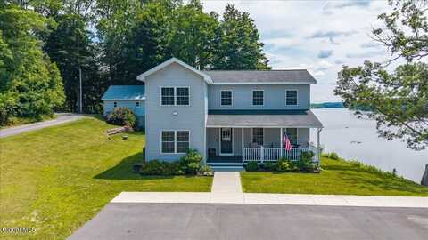 2921 River Road, Schaghticoke, NY 12121