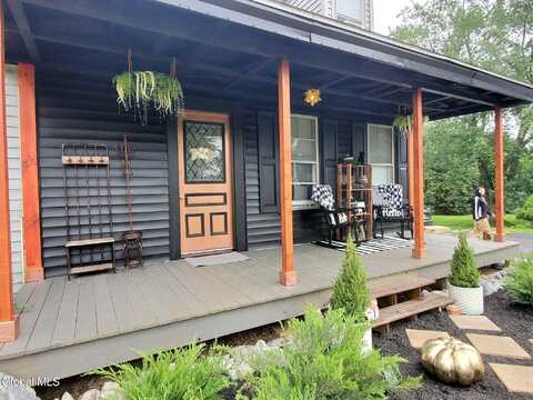 78 Johnson Road, Watervliet, NY 12189