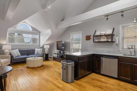 314 Islington Street, Portsmouth, NH 03801