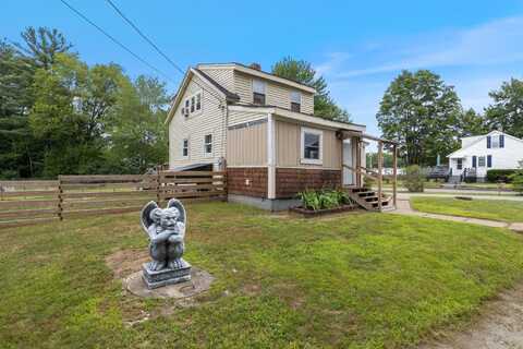 7 Flagg Road, Rochester, NH 03839