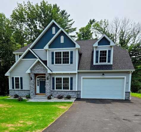 28 Auburn Road, Hooksett, NH 03106