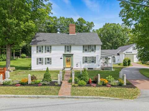 114 Western Avenue, Henniker, NH 03242